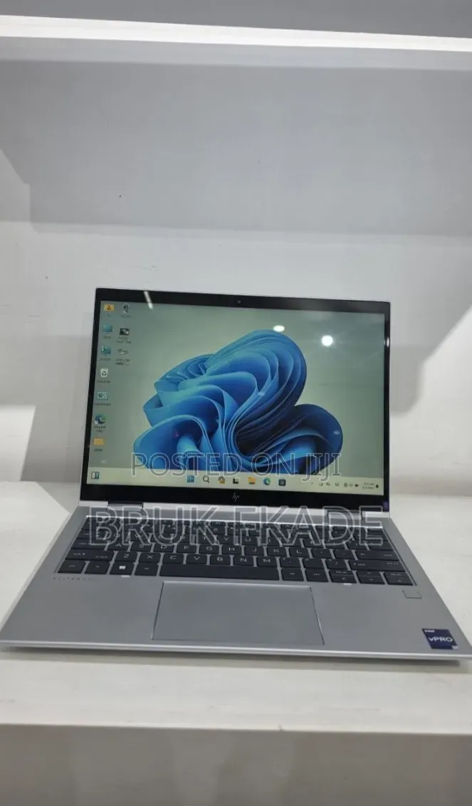 New Laptop HP EliteBook x360 1040 G10 16GB Intel Core i7 SSD 512GB