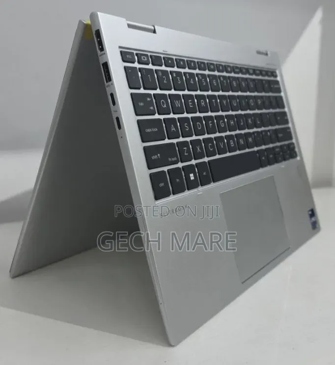New Laptop HP EliteBook 830 G9 16GB Intel Core i7 SSD 512GB