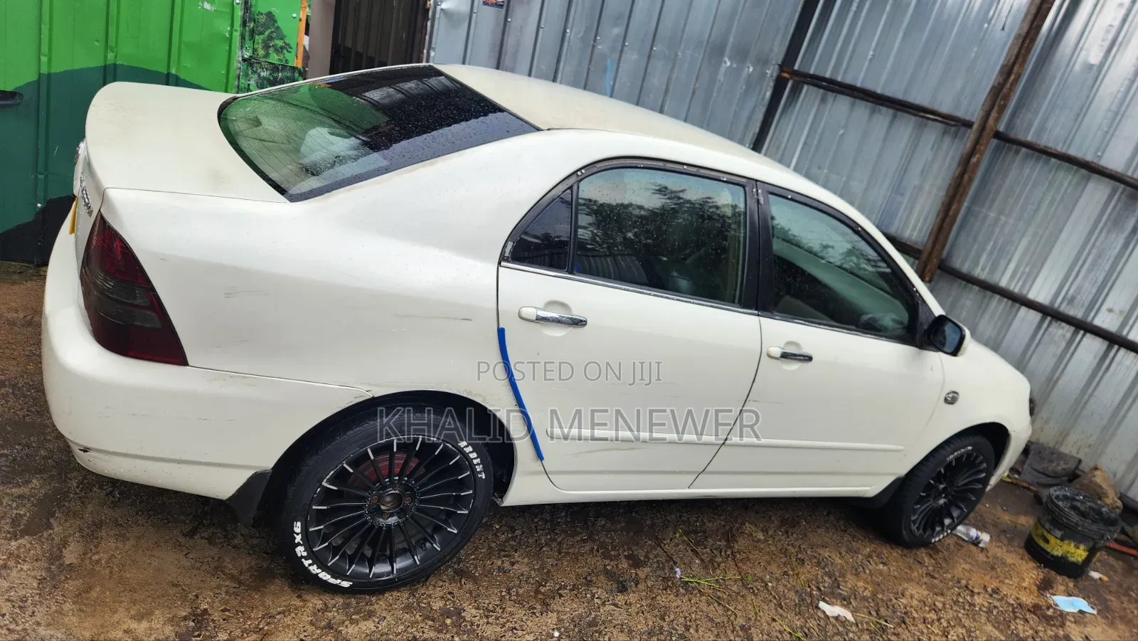 Toyota Corolla 2001 Ivory