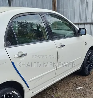 Toyota Corolla 2001 Ivory