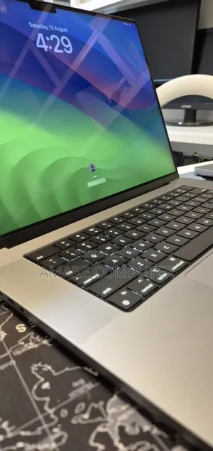 New Laptop Apple MacBook Pro 2021 M1 Max 64GB Apple M1 Max SSD 1T