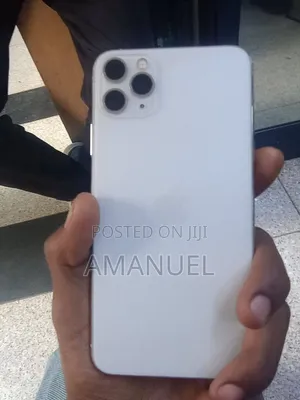 Apple iPhone 11 Pro Max 64 GB White