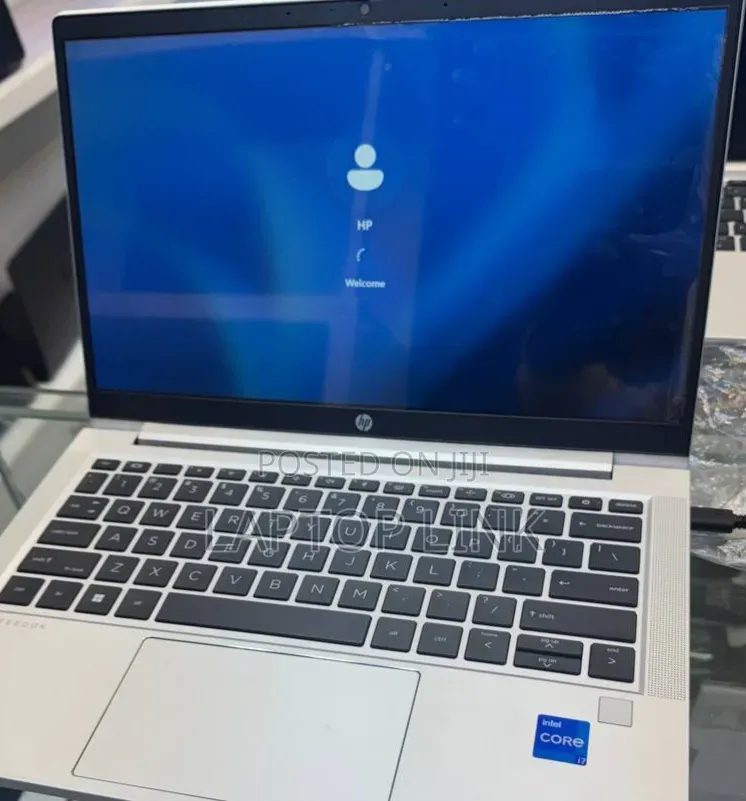 New Laptop HP EliteBook 640 G10 16GB Intel Core i7 SSD 1T