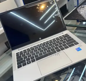 New Laptop HP EliteBook 640 G10 16GB Intel Core i7 SSD 1T
