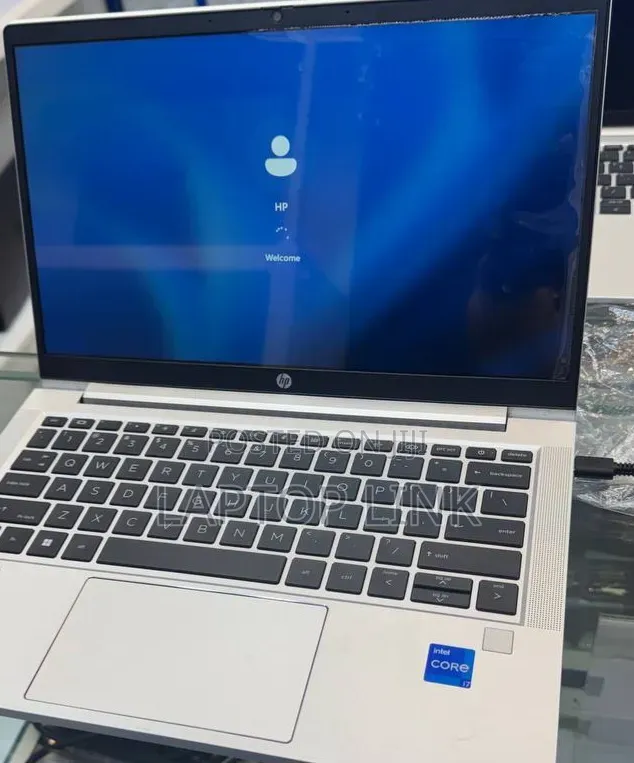 New Laptop HP EliteBook 640 G10 16GB Intel Core i7 SSD 1T