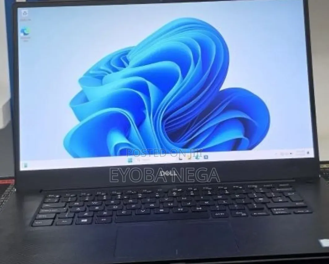 New Laptop Dell XPS 15 16GB Intel Core i5 SSD 512GB