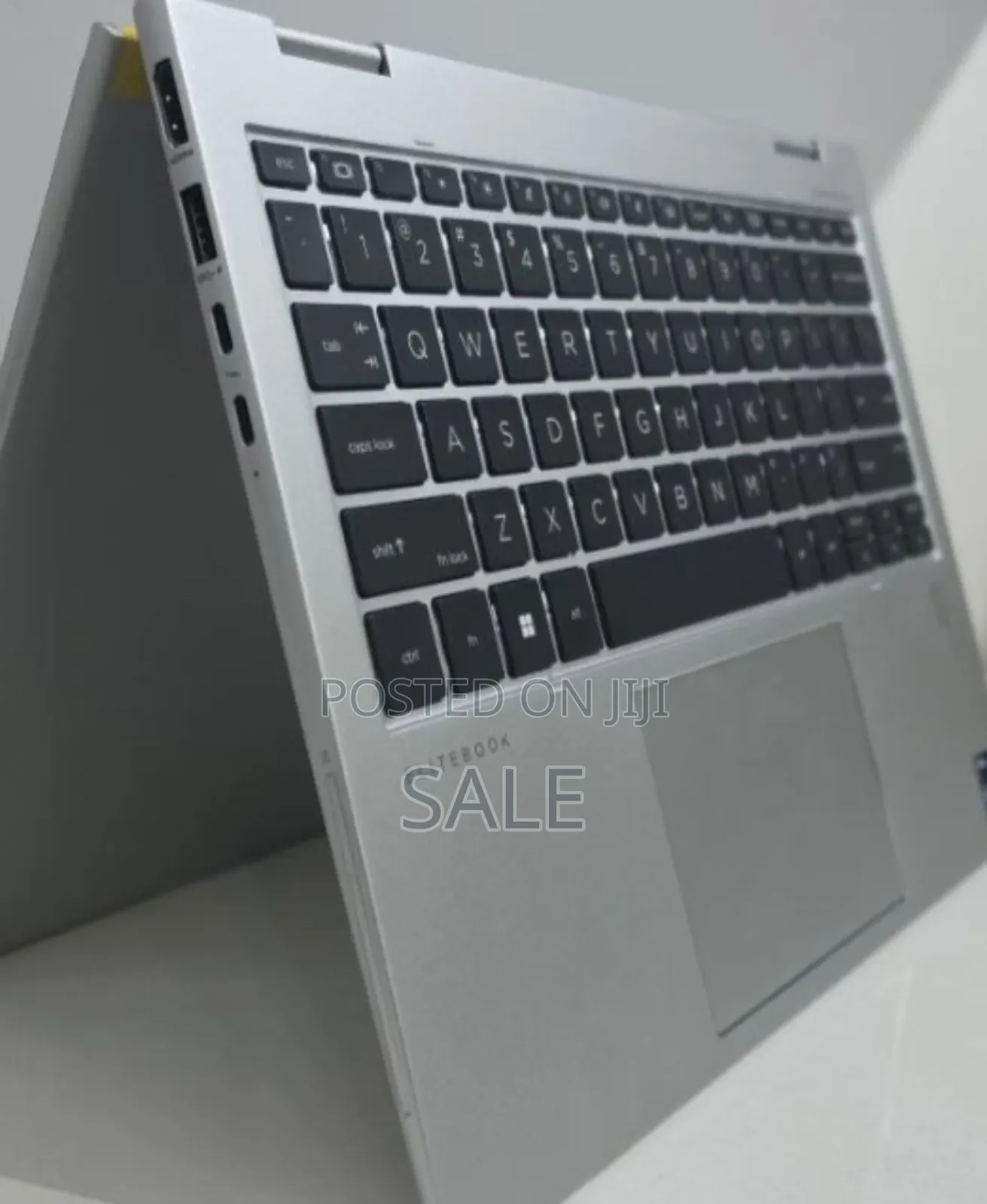New Laptop HP EliteBook 830 G8 16GB Intel Core i7 SSD 512GB