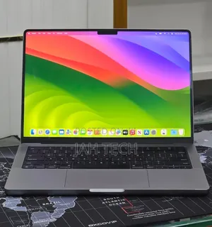New Laptop Apple MacBook Pro 2023 M3 8GB Apple M3 SSD 512GB