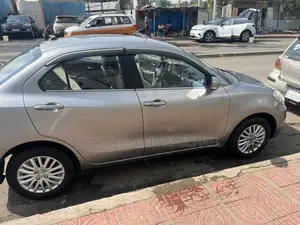 Suzuki RE 2021 Silver