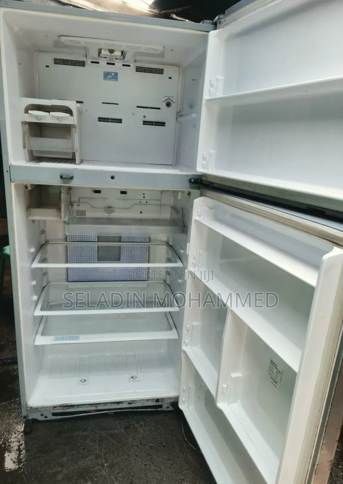 Refrigerator
