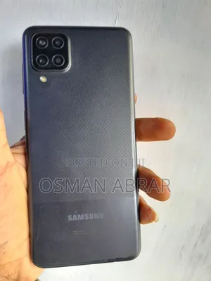 Samsung Galaxy A12 32 GB Black