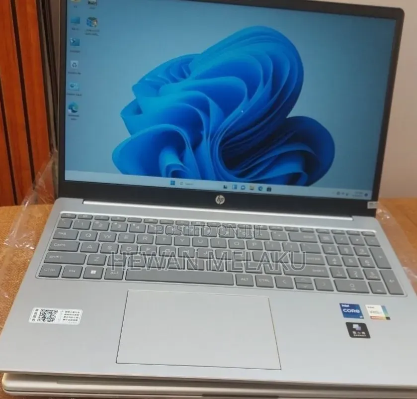 New Laptop HP Stream Notebook 16GB Intel Core i7 SSD 1T