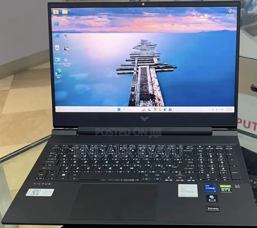 New Laptop HP Victus 16 16GB Intel Core i7 SSD 512GB