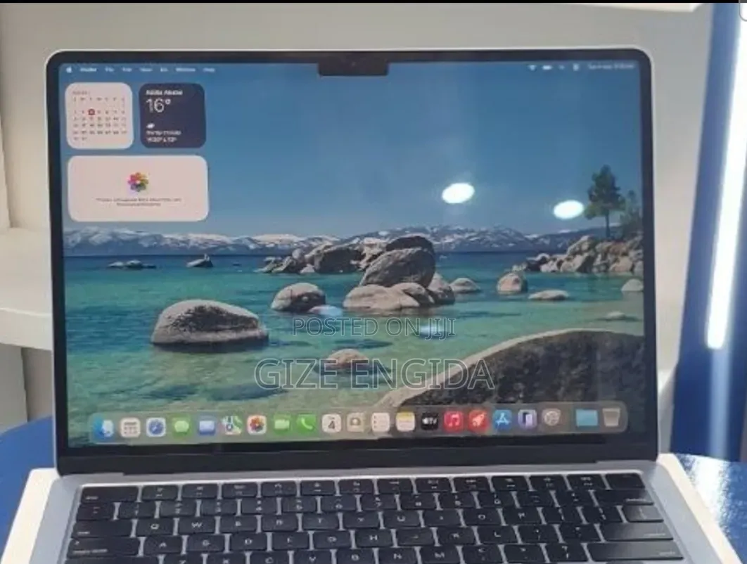 New Laptop Apple MacBook Air 2025 M4 16GB Apple M4 SSD 512GB