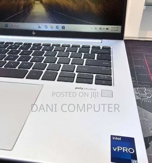 New Laptop HP EliteBook 840 G10 16GB Intel Core i7 SSD 512GB