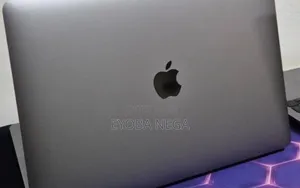 New Laptop Apple MacBook Air 2020 8GB Intel Core i5 SSD 512GB