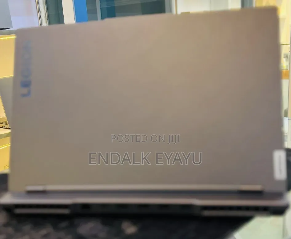 New Laptop Lenovo Legion 5 16GB AMD Ryzen 7 SSD 1T