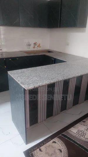 5bdrm House in Oromia, East Shewa for sale
