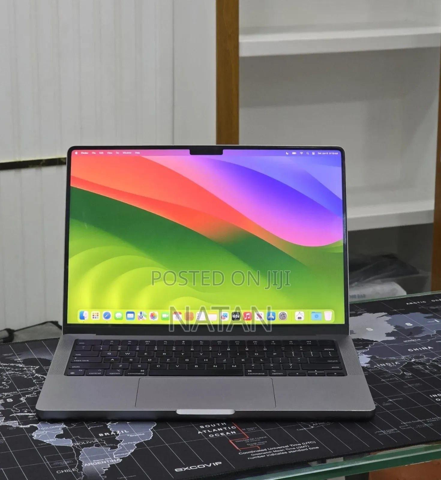 New Laptop Apple MacBook Pro 2023 M3 8GB Apple M3 SSD 512GB