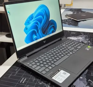 New Laptop HP Victus 16 16GB AMD Ryzen 7 SSD 512GB