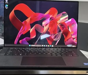 New Laptop Dell Precision 5560 16GB Intel Core i7 SSD 512GB