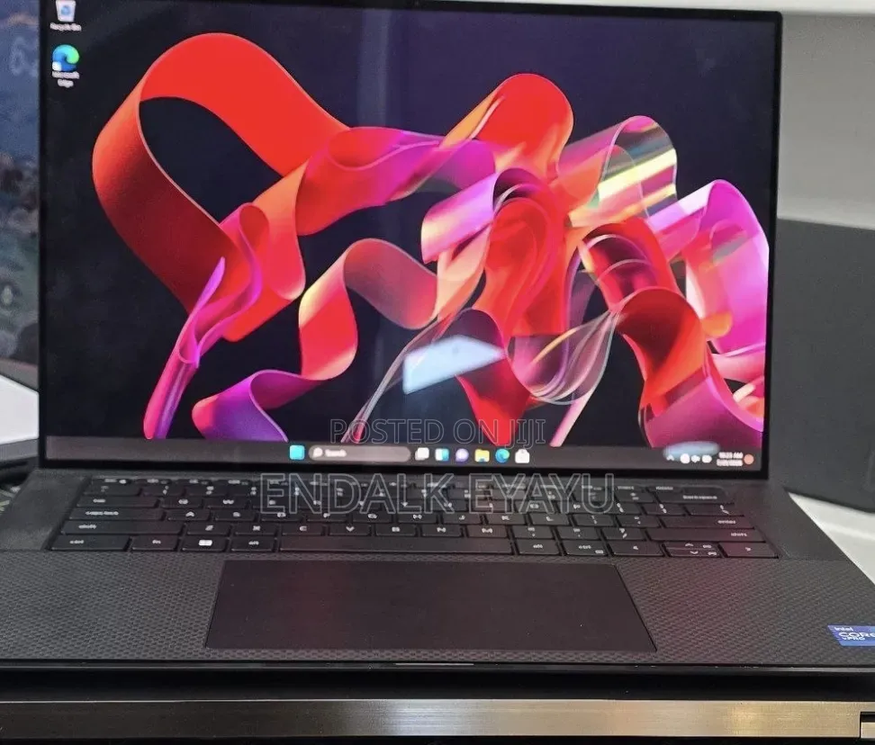 New Laptop Dell Precision 5560 16GB Intel Core i7 SSD 512GB