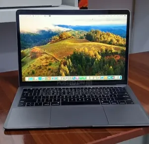 New Laptop Apple MacBook Air 2019 8GB Intel Core i5 SSD 128GB