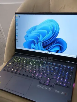 New Laptop Dell 8GB Intel Core i5 SSD 256GB