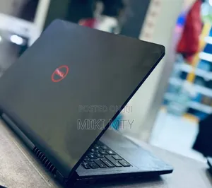 New Laptop Dell 8GB Intel Core i5 SSD 256GB
