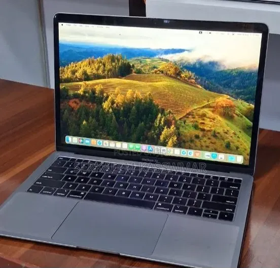 New Laptop Apple MacBook Air 2019 8GB Intel Core i5 SSD 128GB