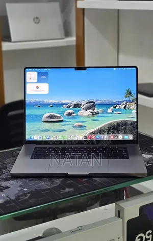 New Laptop Apple MacBook Pro 2021 M1 16GB Apple M1 Pro SSD 512GB