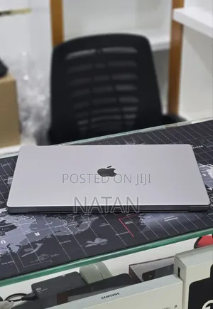 New Laptop Apple MacBook Pro 2021 M1 16GB Apple M1 Pro SSD 512GB