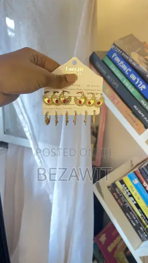 Shekuar Earrings