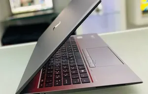 New Laptop HP ZBook Firefly 15 G7 16GB Intel Core i7 SSD 512GB