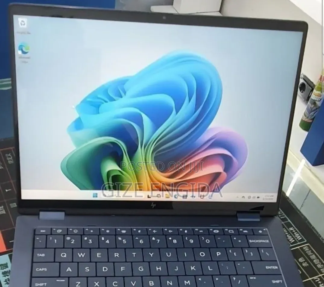 New Laptop HP OmniBook X Flip 14" 16GB Intel Core Ultra 7 SSD 1T