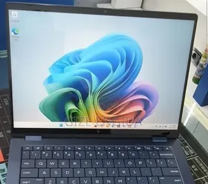 New Laptop HP OmniBook X Flip 14" 16GB Intel Core Ultra 7 SSD 1T