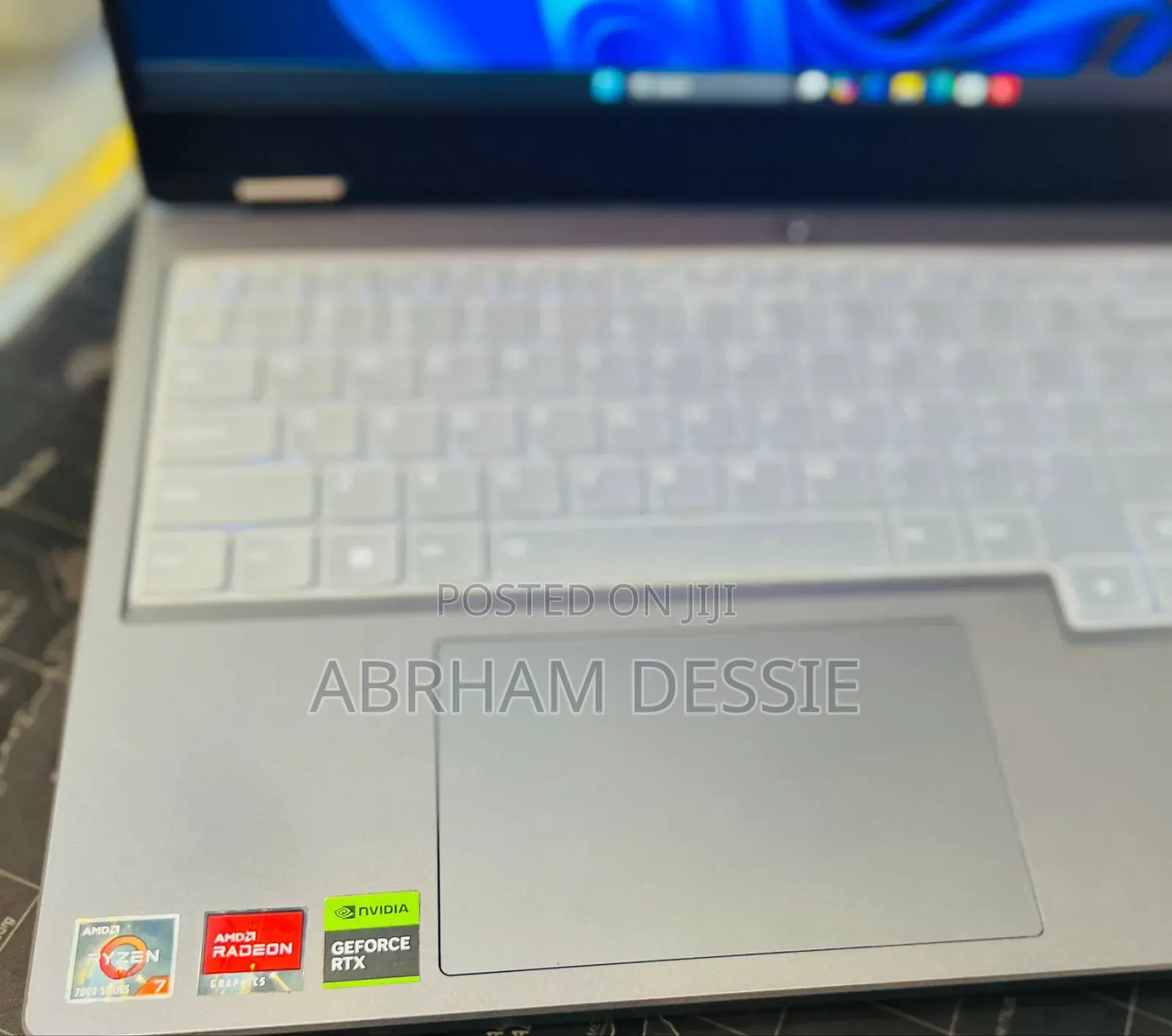 New Laptop Lenovo Legion 5 16GB AMD Ryzen 7 SSD 1T