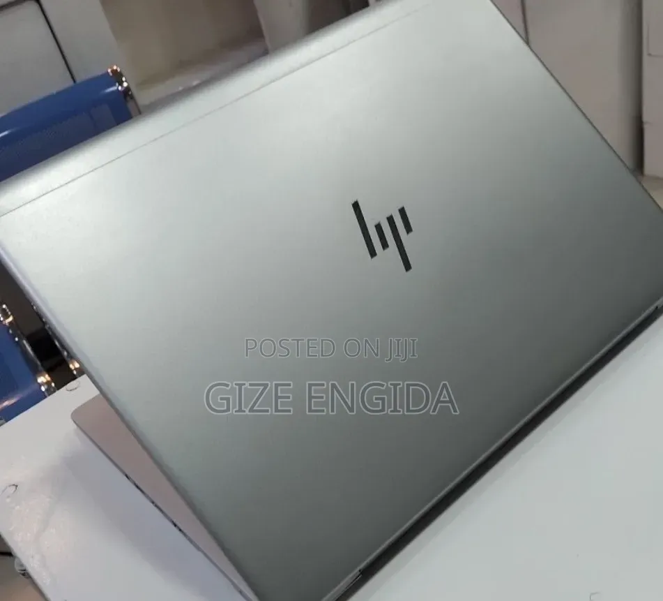 New Laptop HP EliteBook 830 G5 8GB Intel Core i5 SSD 512GB