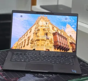 New Laptop Dell Latitude 7420 16GB Intel Core i5 SSD 512GB