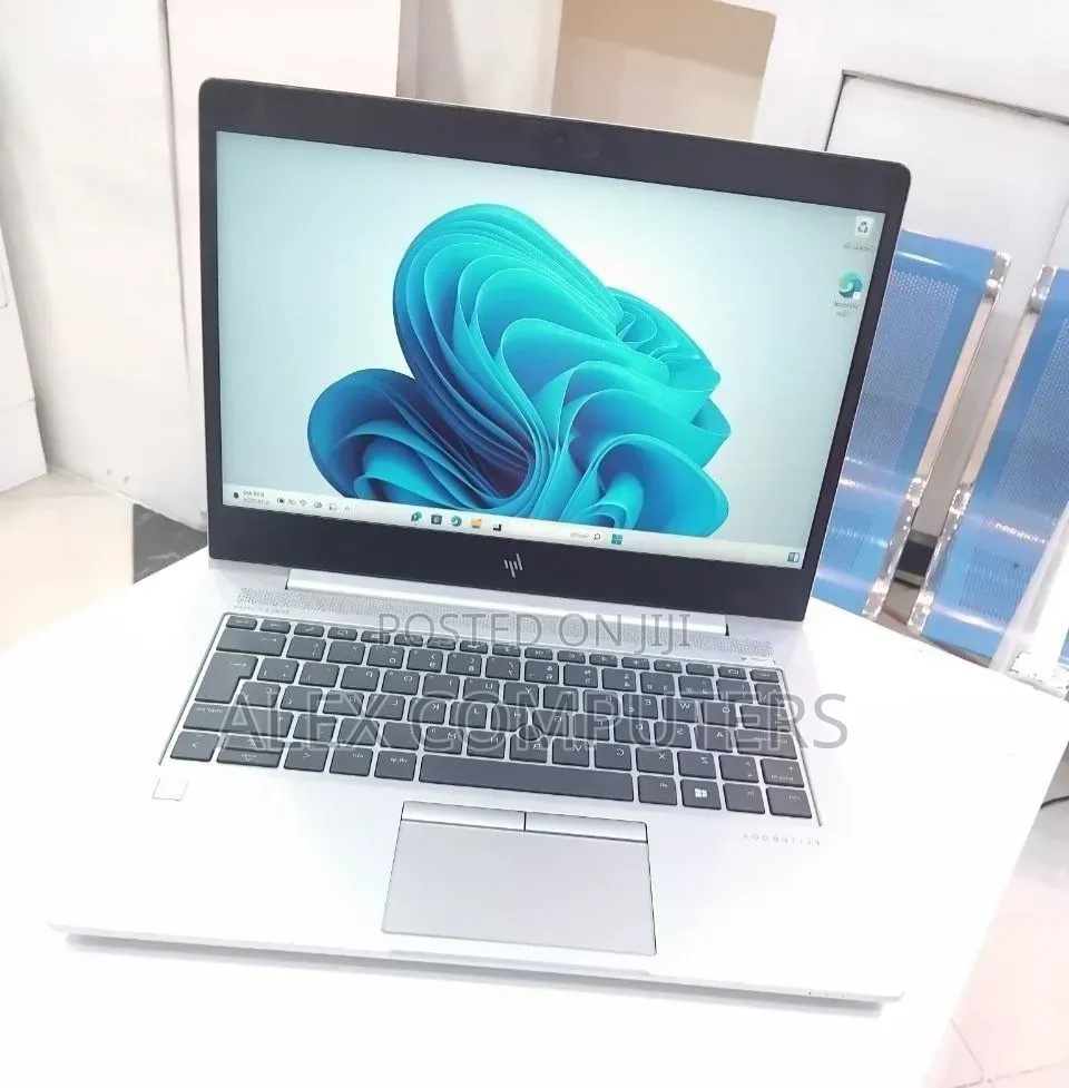 New Laptop HP EliteBook 840 8GB Intel Core i5 SSD 512GB