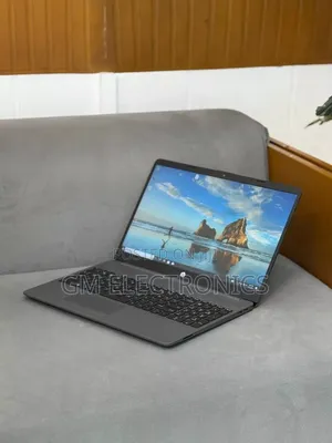 New Laptop HP Pavilion 15 16GB Intel Core i5 SSD 256GB