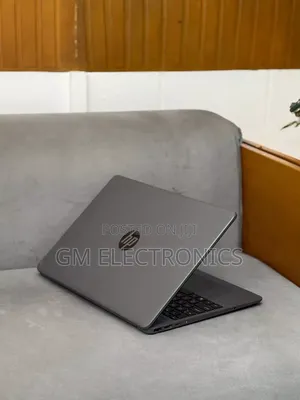 New Laptop HP Pavilion 15 16GB Intel Core i5 SSD 256GB