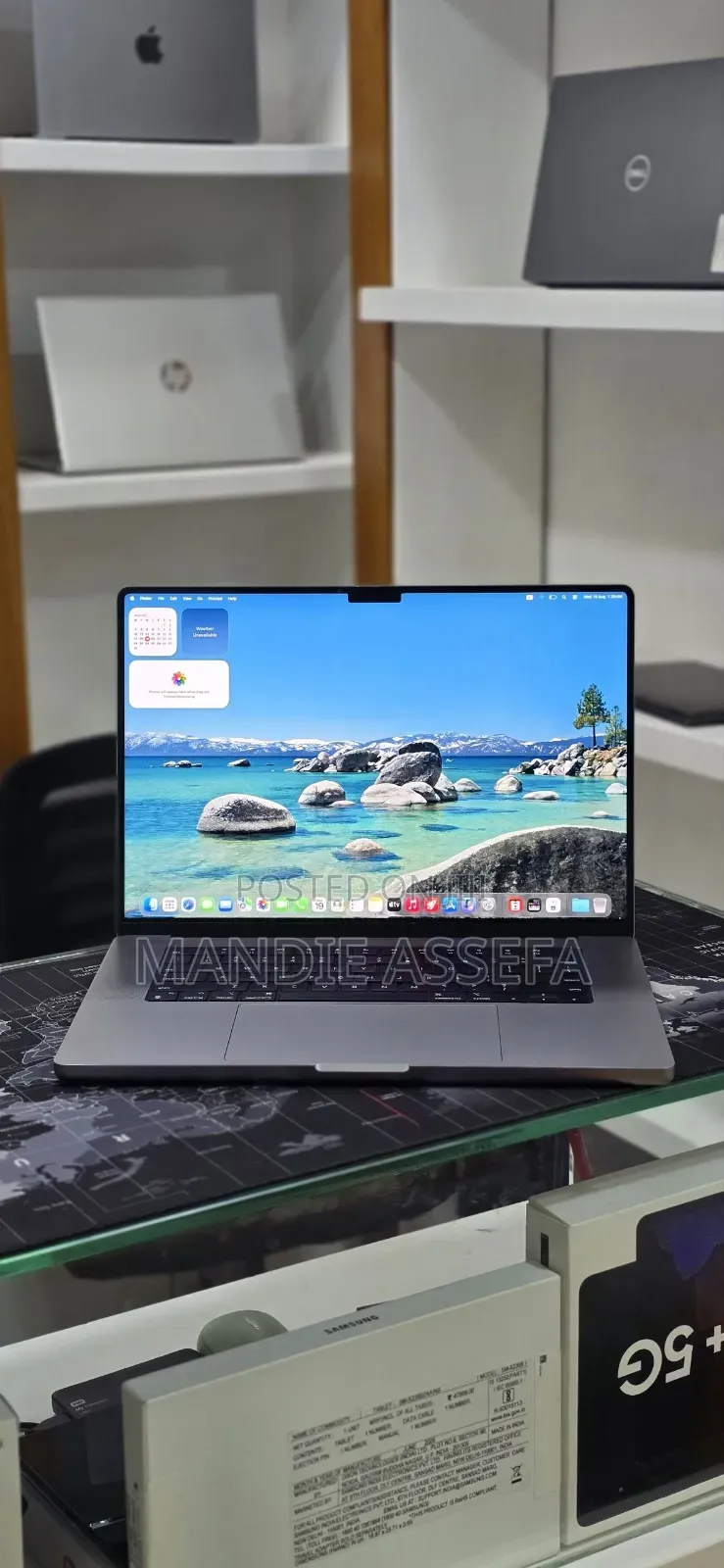 New Laptop Apple MacBook Pro 2022 M2 16GB Apple M2 SSD 512GB