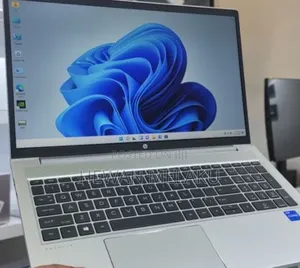 New Laptop HP ProBook 450 G8 16GB Intel Core i7 SSD 512GB