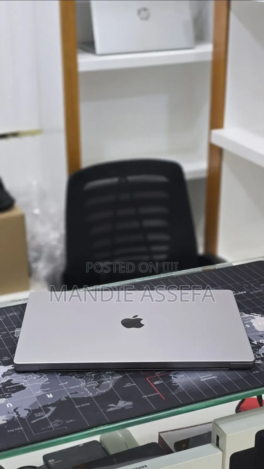 New Laptop Apple MacBook Pro 2022 M2 16GB Apple M2 SSD 512GB