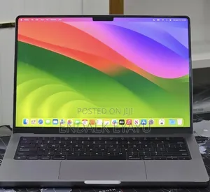 New Laptop Apple MacBook Pro 2023 M3 8GB Apple M3 Pro SSD 512GB