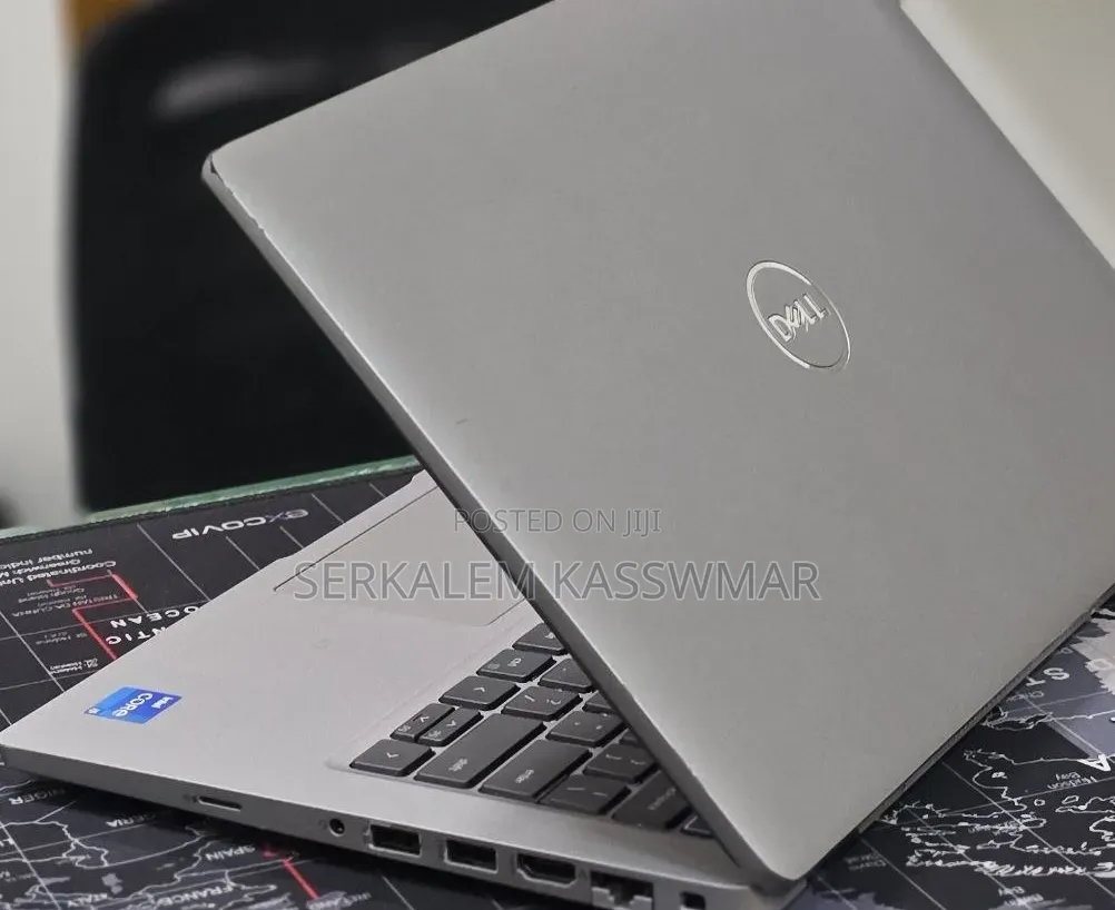 New Laptop Dell Latitude 14 16GB Intel Core i5 SSD 256GB