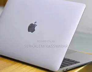 New Laptop Apple MacBook Air 2020 M1 8GB Apple M1 SSD 256GB