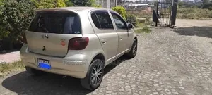 Toyota Vitz 2002 Pearl