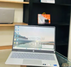New Laptop HP Stream Notebook 8GB Intel Core i5 SSD 512GB